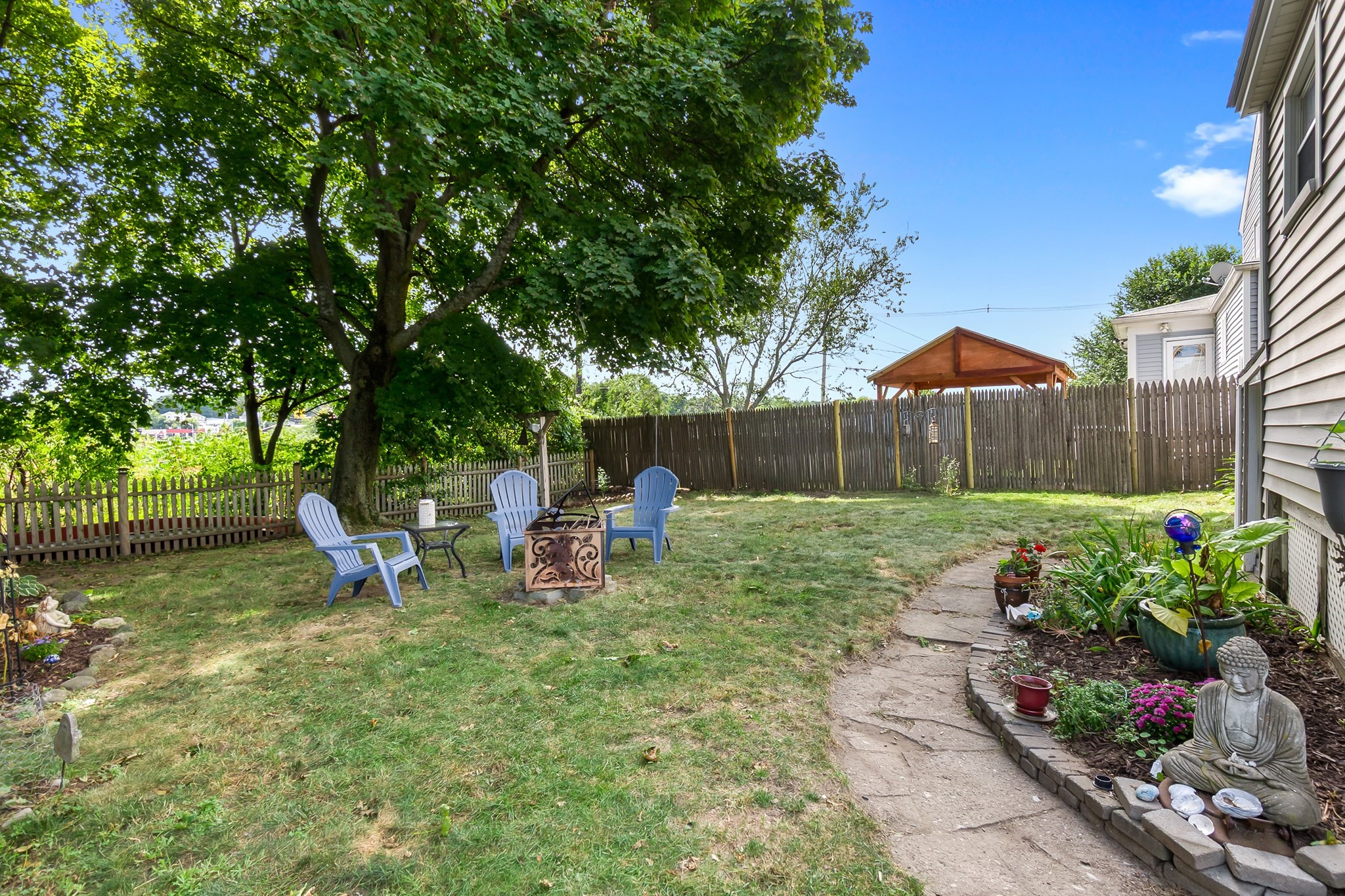 5 Walcott Rd Property Photo 25