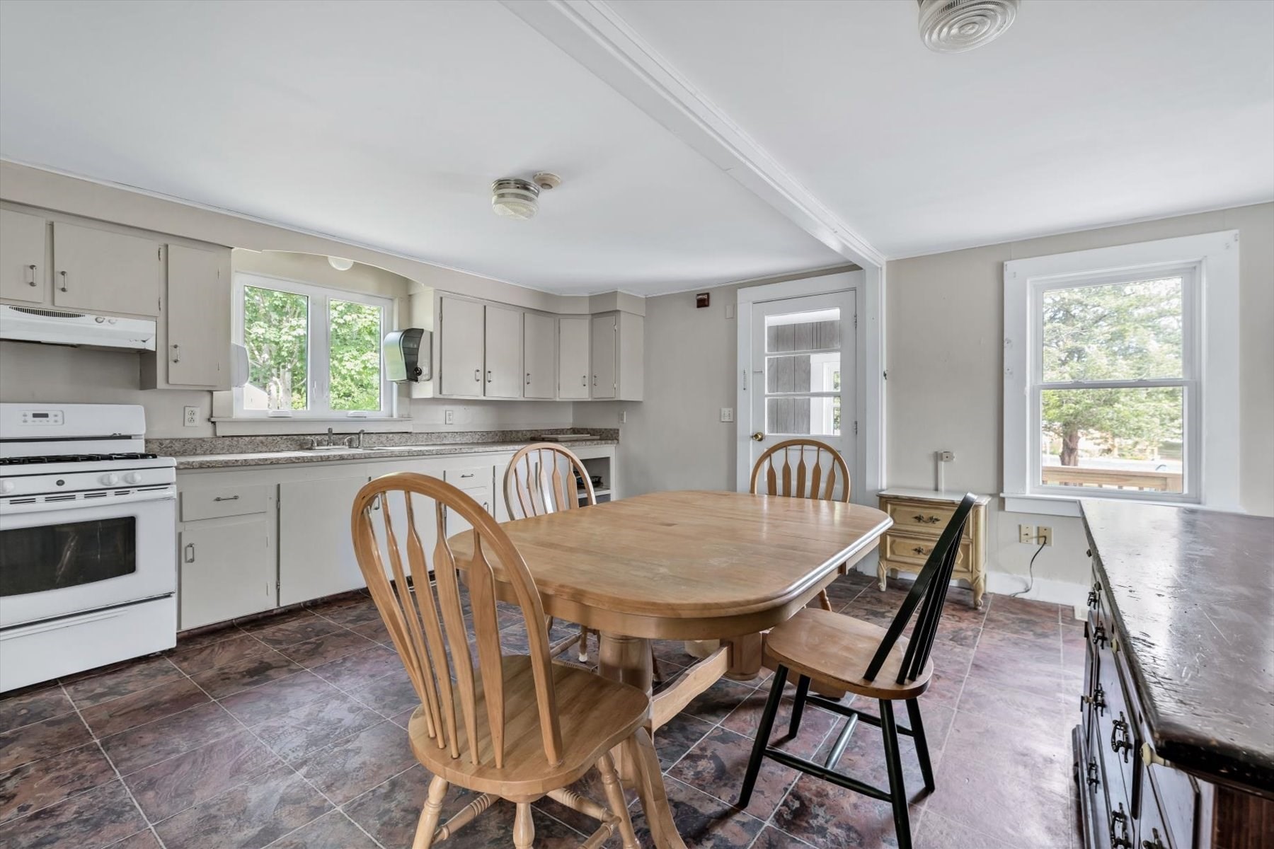 4 Cherry Street Property Photo 20