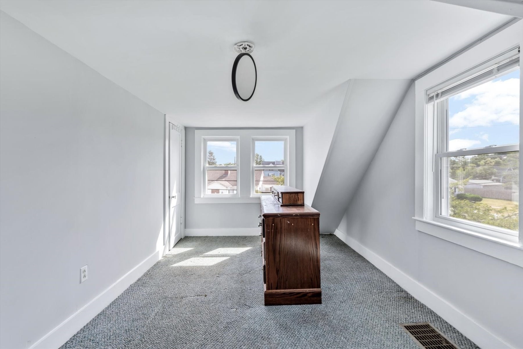 4 Cherry Street Property Photo 33