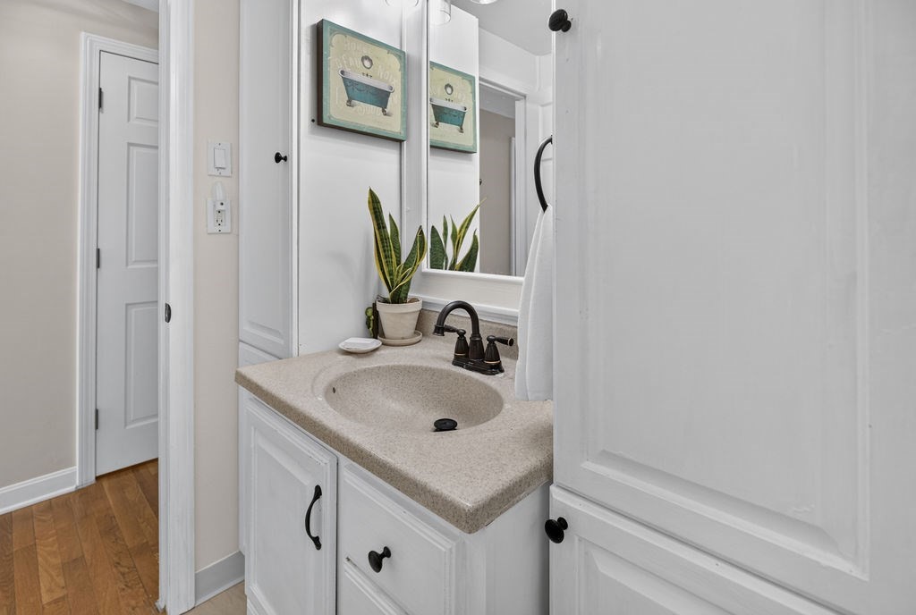 63 Asiaf Way Property Photo 13