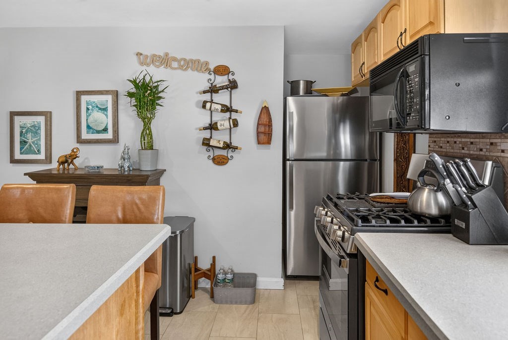 63 Asiaf Way Property Photo 18