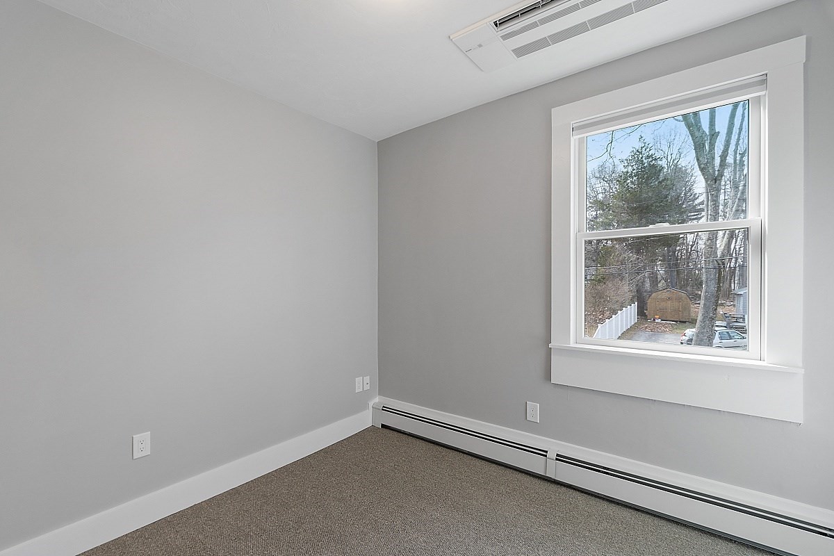 20 Holt Rd # 2 Property Photo 8