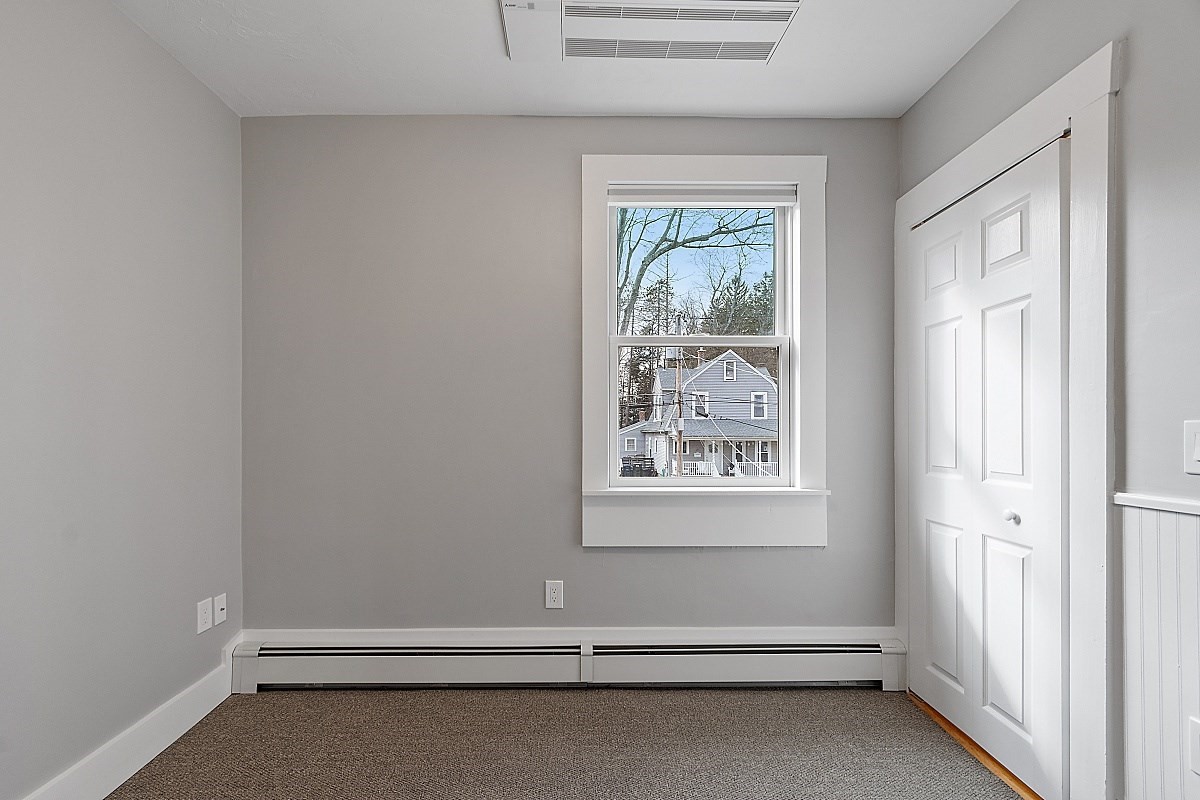 20 Holt Rd # 2 Property Photo 11
