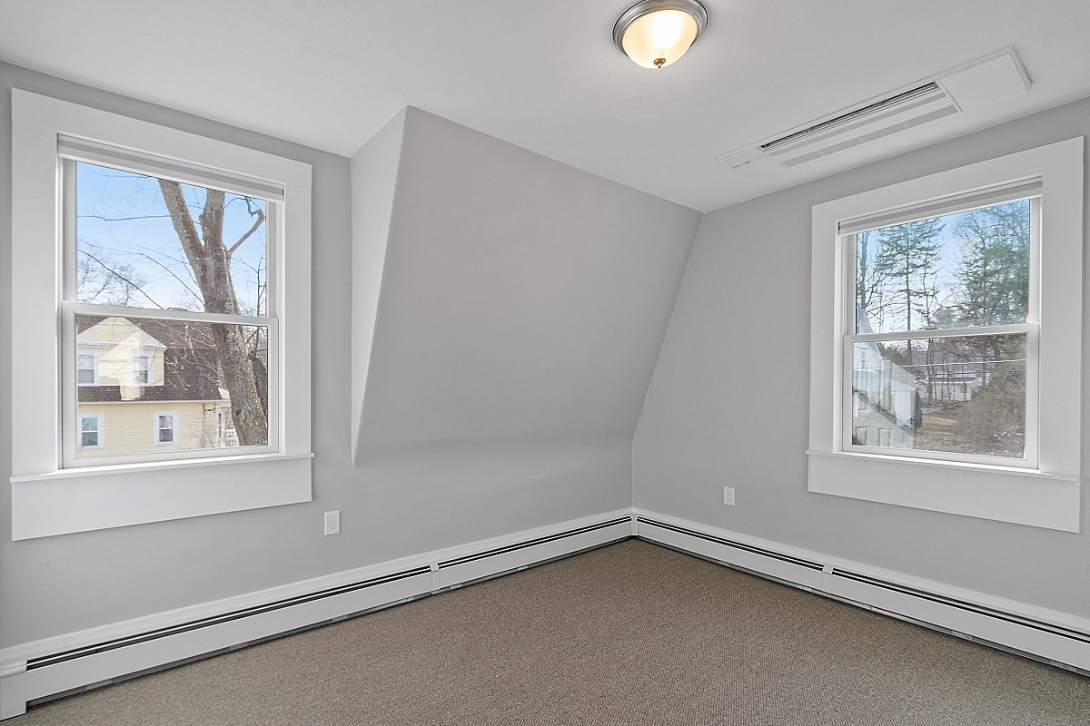 20 Holt Rd # 2 Property Photo 28
