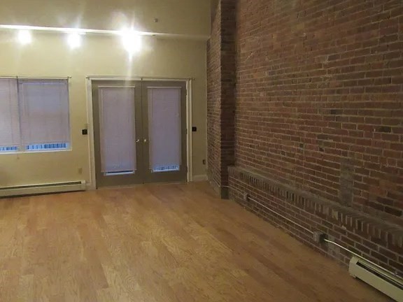 452 Hanover # 102 Property Photo 3