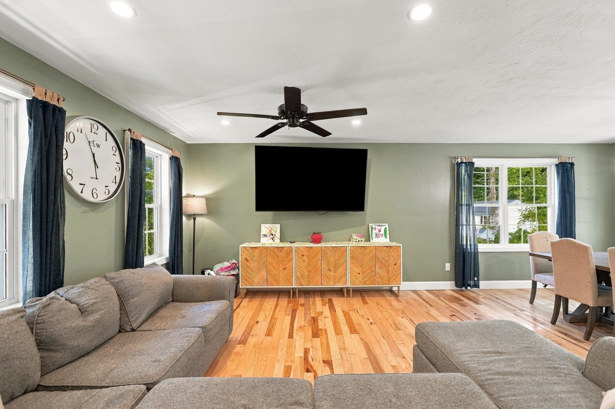 26 Indian Street Property Photo 8
