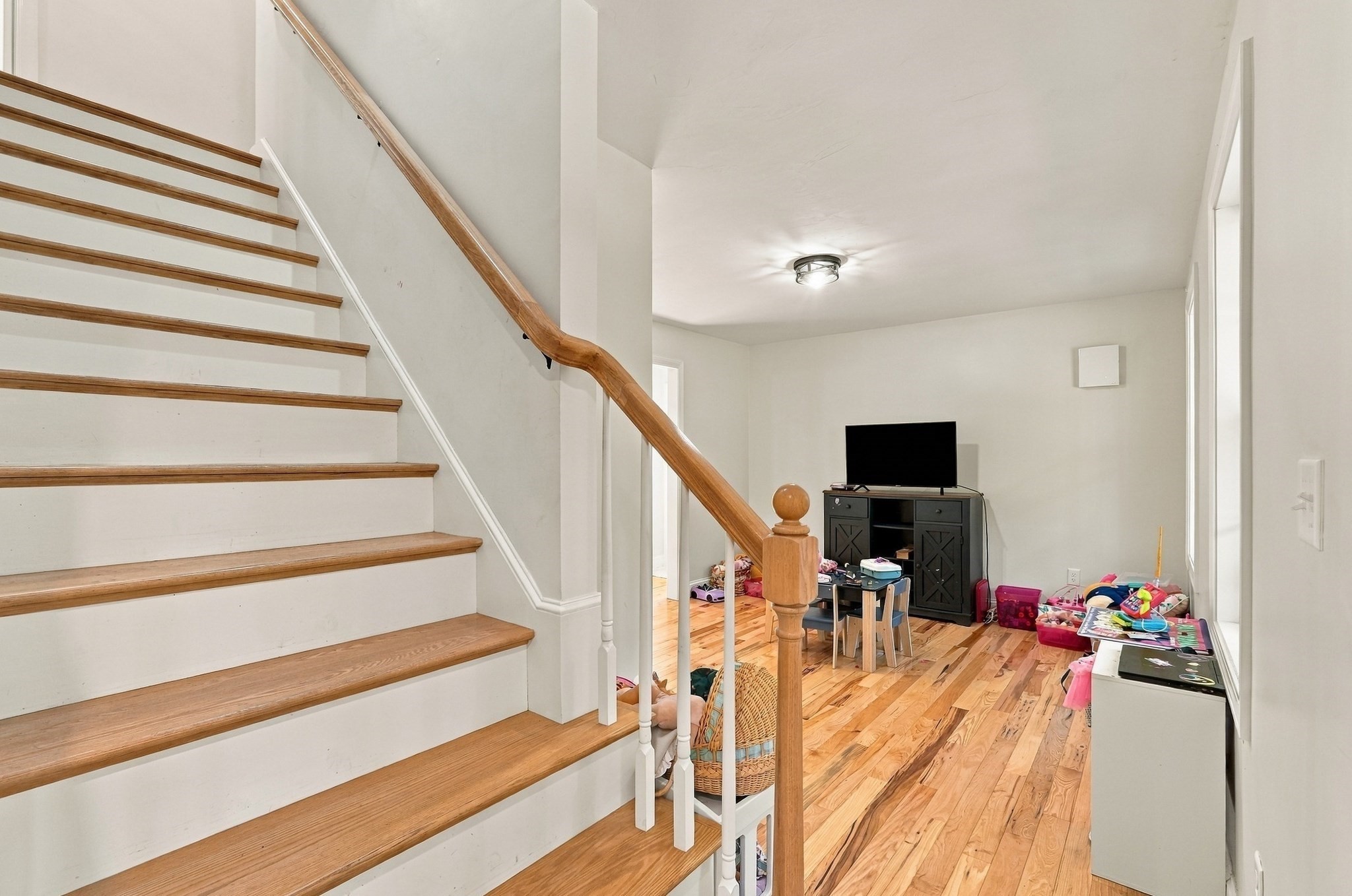 26 Indian Street Property Photo 18