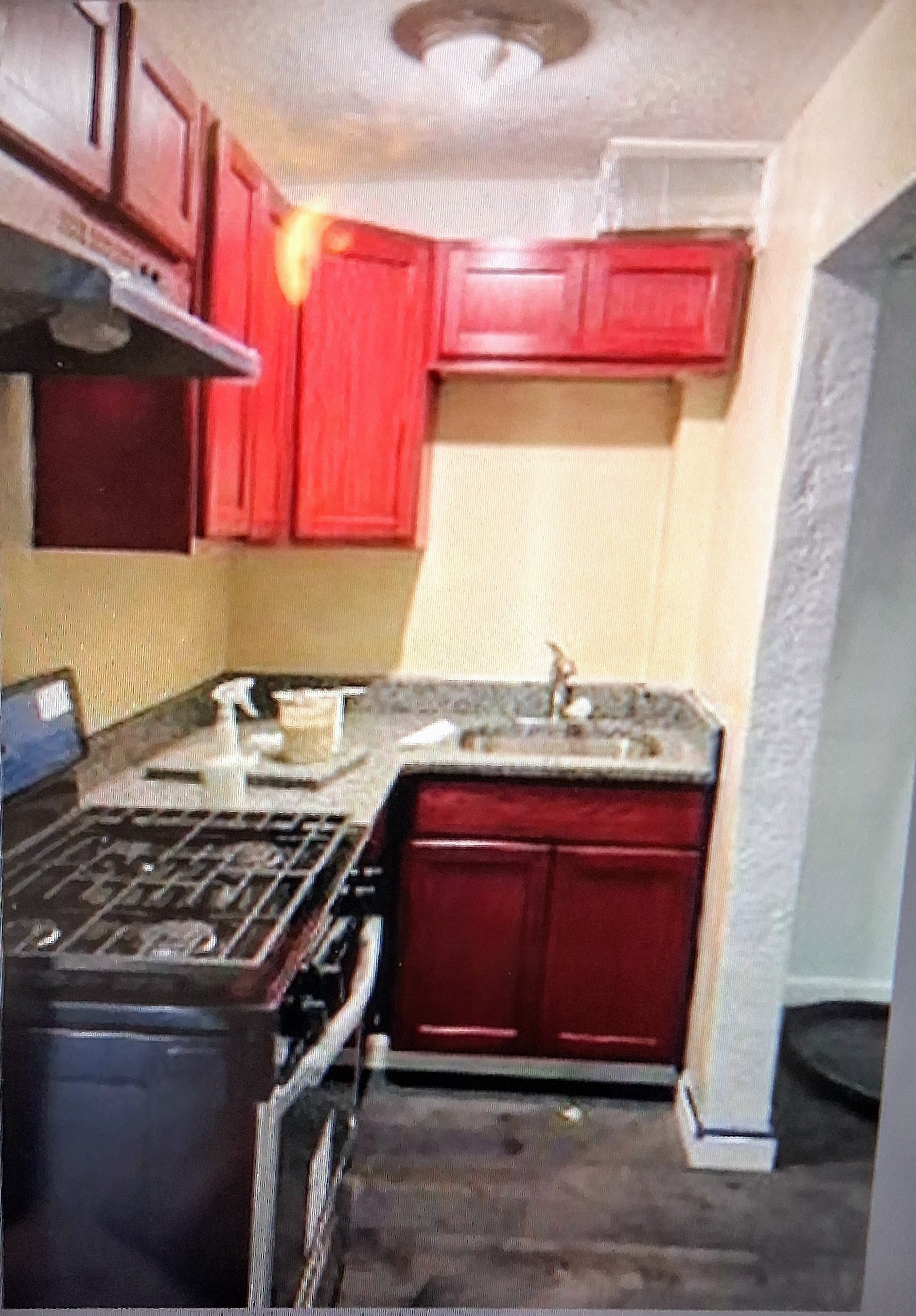 90 School St Property Photo 31