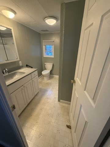 6 Willow Circle Property Photo 7