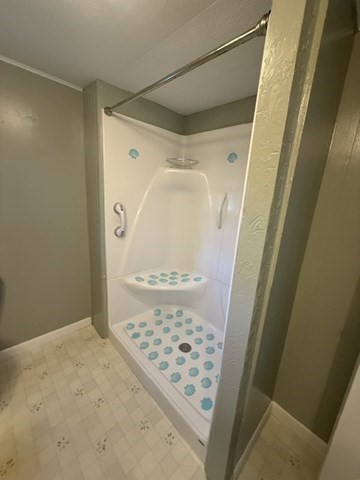6 Willow Circle Property Photo 8