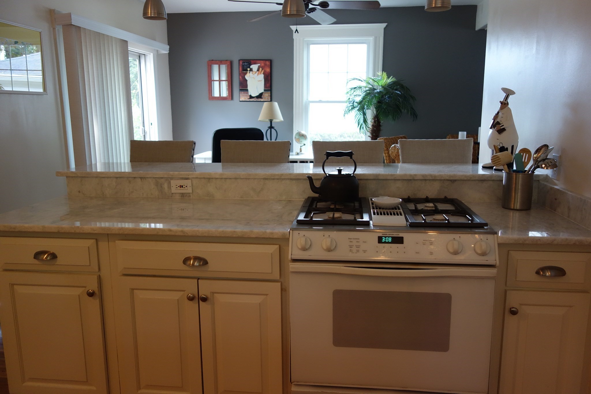 162 Jersey Street Property Photo 8