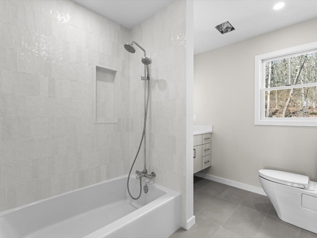 65 Eliot St Property Photo 23