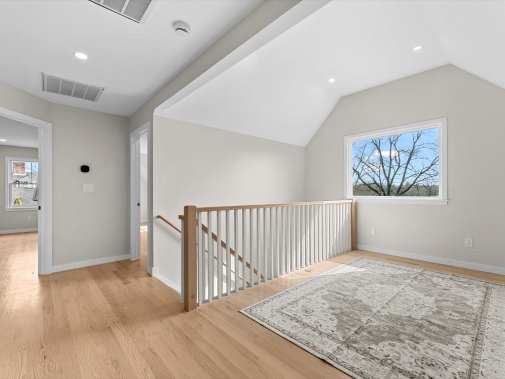 65 Eliot St Property Photo 32