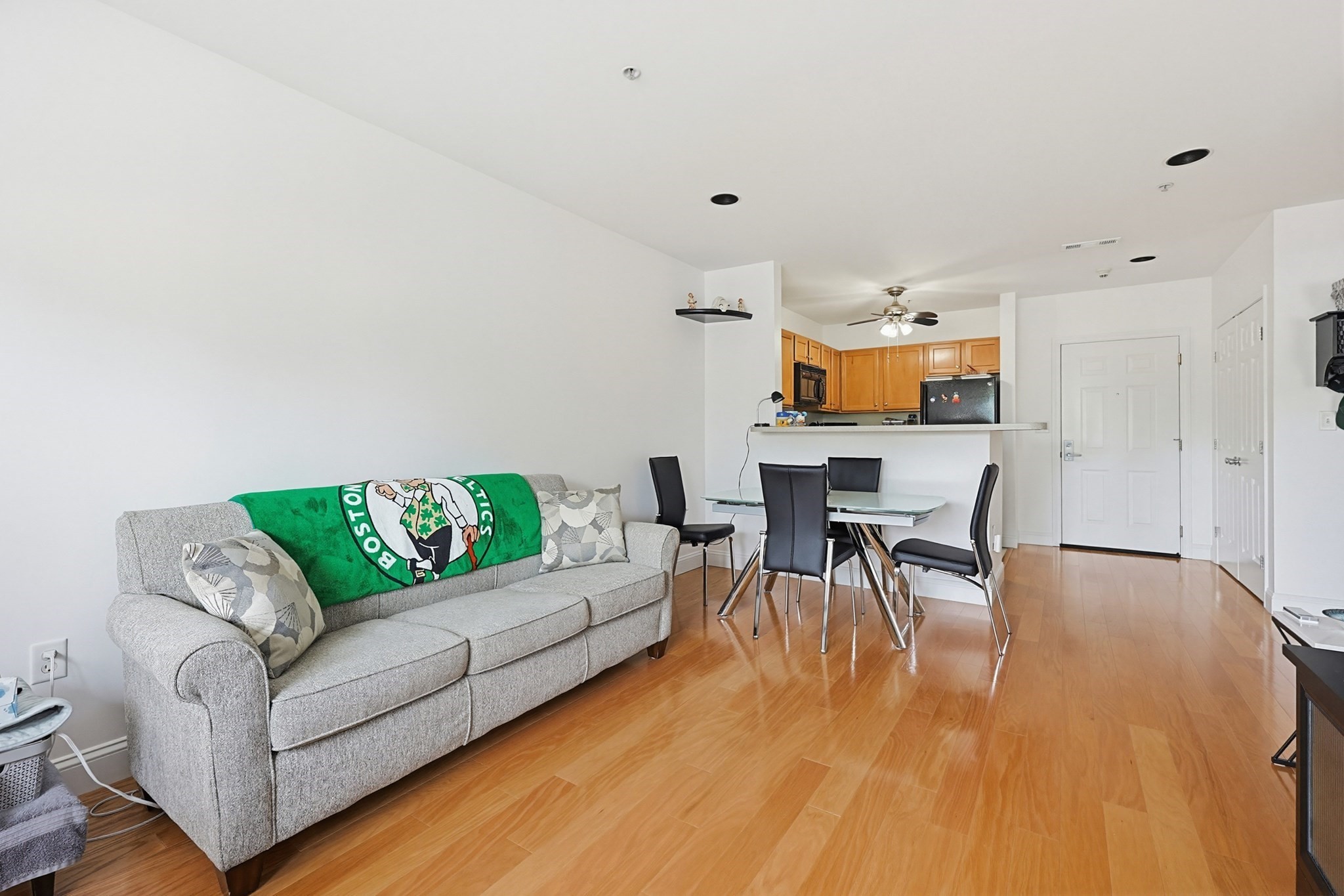 140 Railroad Ave # B111 Property Photo 12