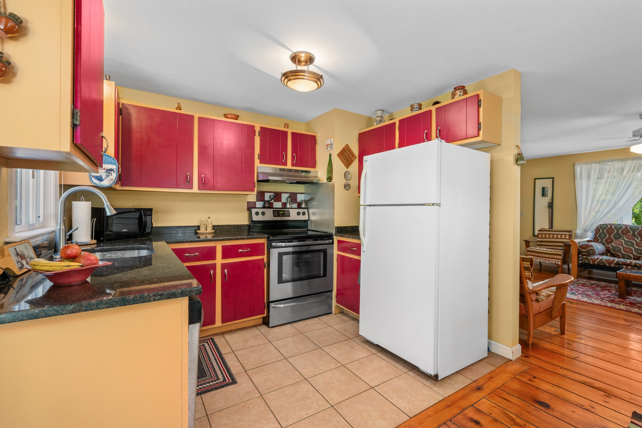 937 Harwich Rd Property Photo 6