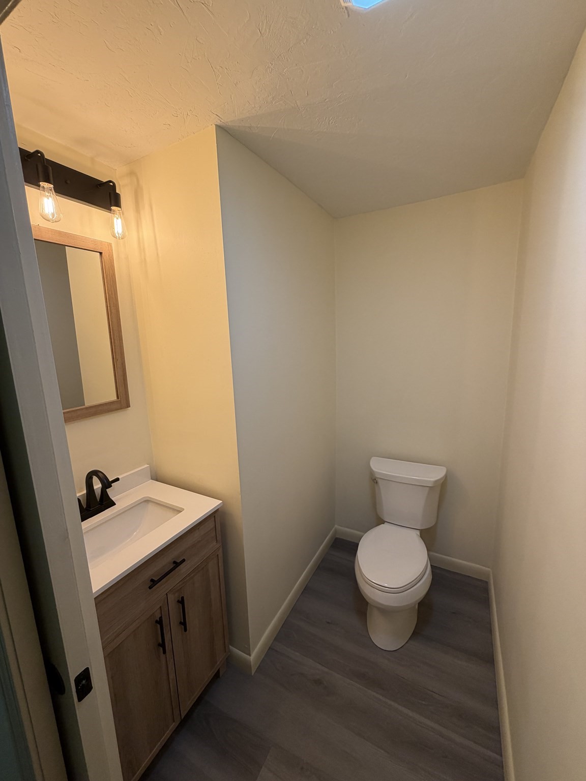 16 Flint Rd Property Photo 14
