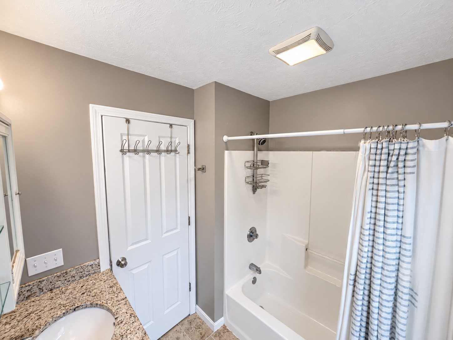 87 E Mountain St # 0 Property Photo 15
