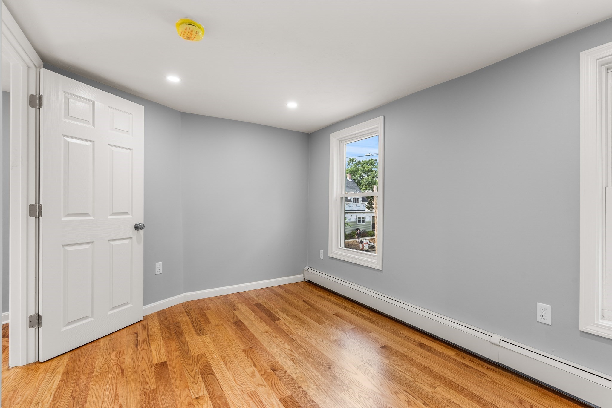 11 Lorenzo St Property Photo 19