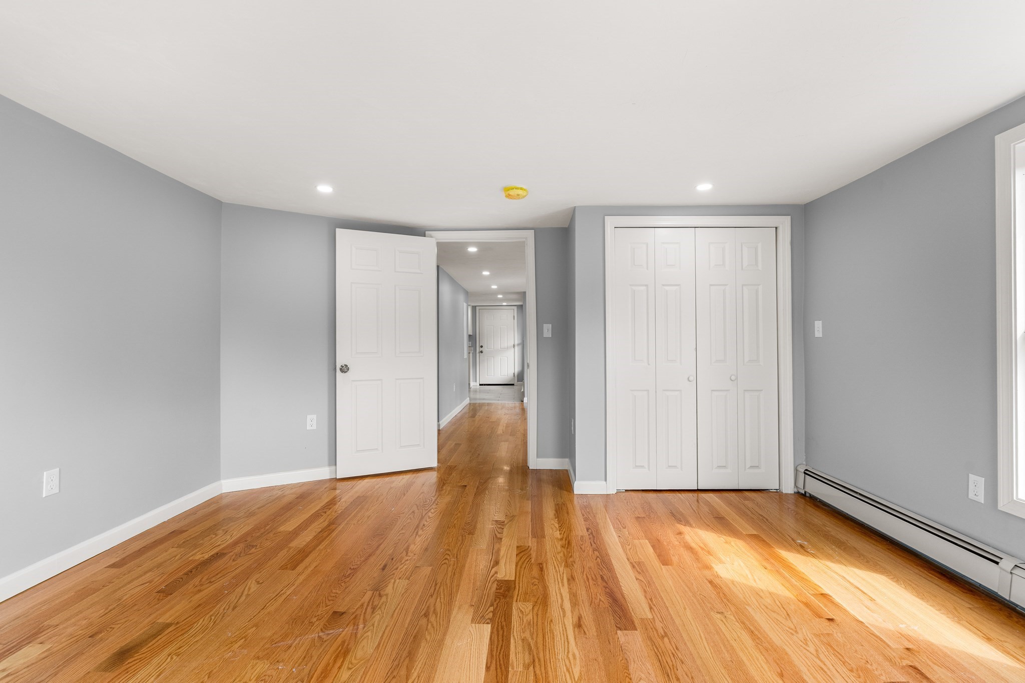 11 Lorenzo St Property Photo 22