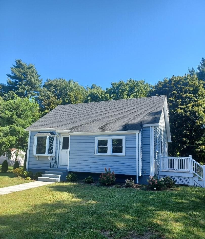 25 Geordan Ave Property Photo 1