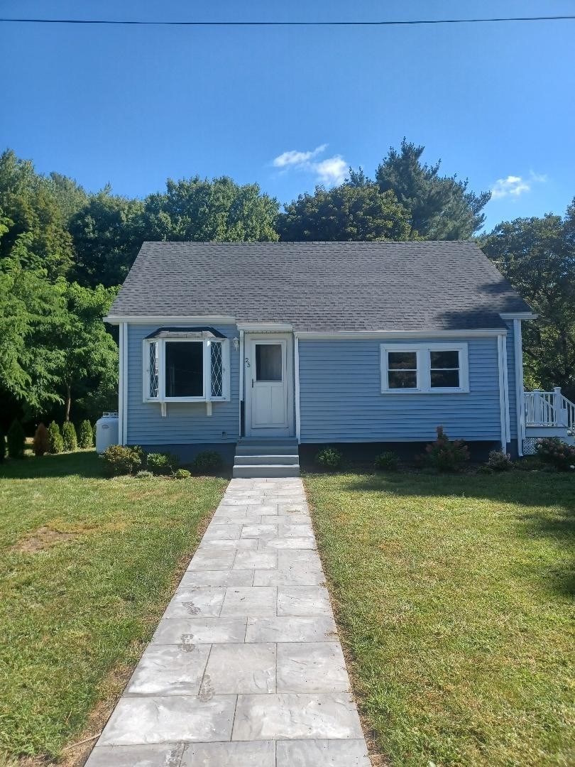 25 Geordan Ave Property Photo 2
