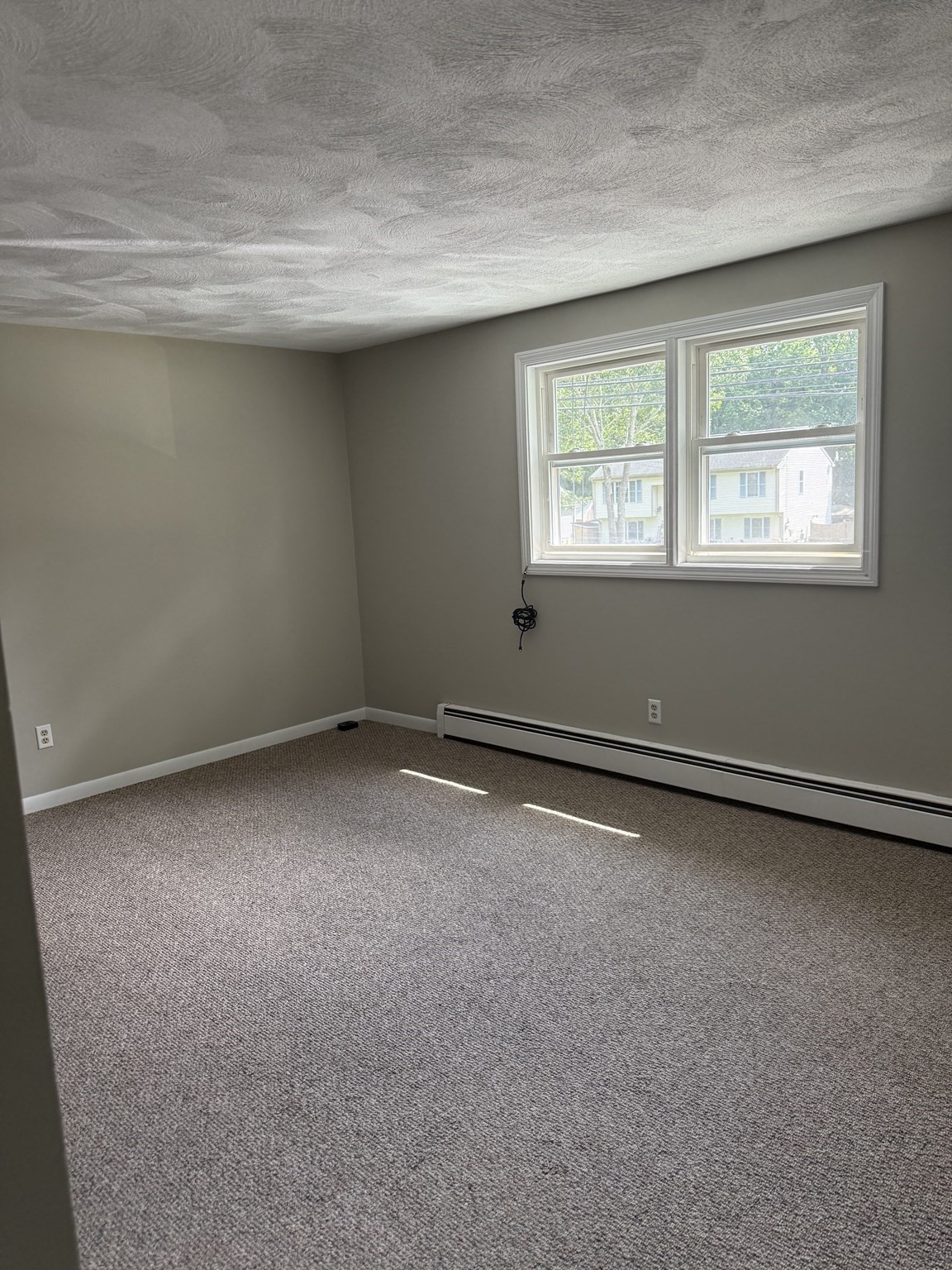 19 Anderson Ave # 3 Property Photo 2