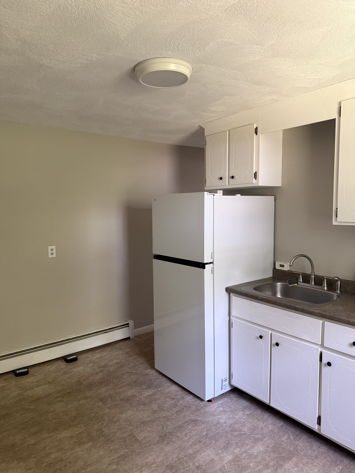 19 Anderson Ave # 3 Property Photo 10