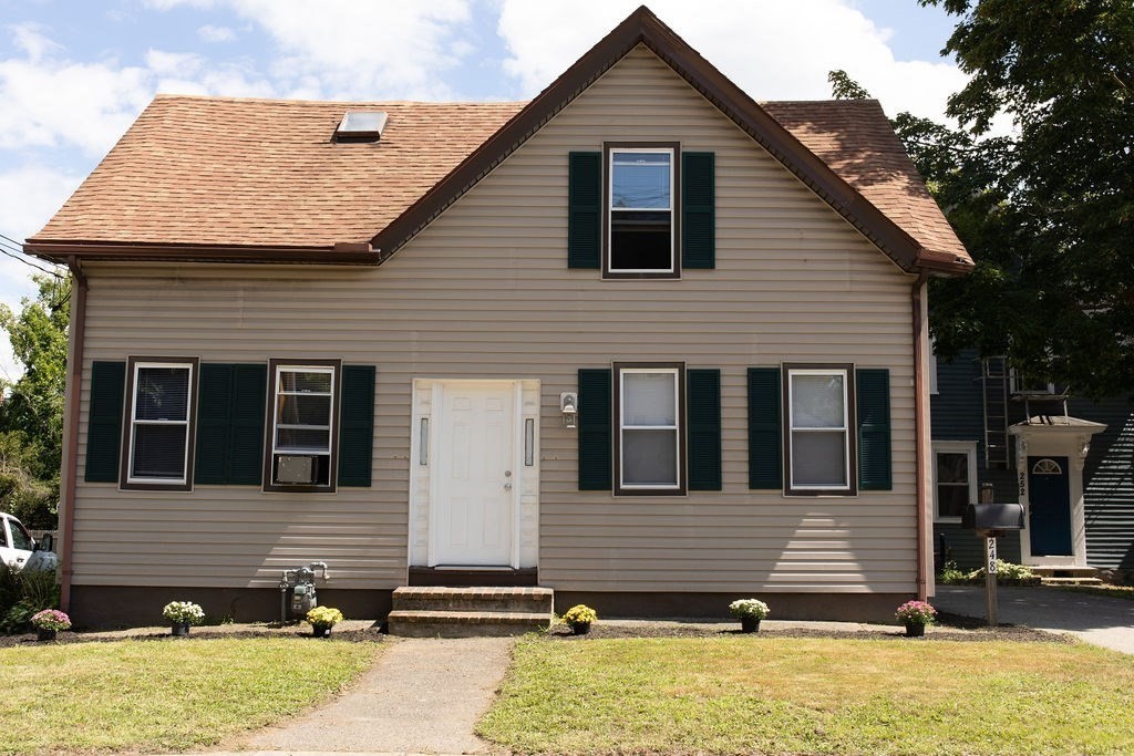 248 Somerset Ave Property Photo 1