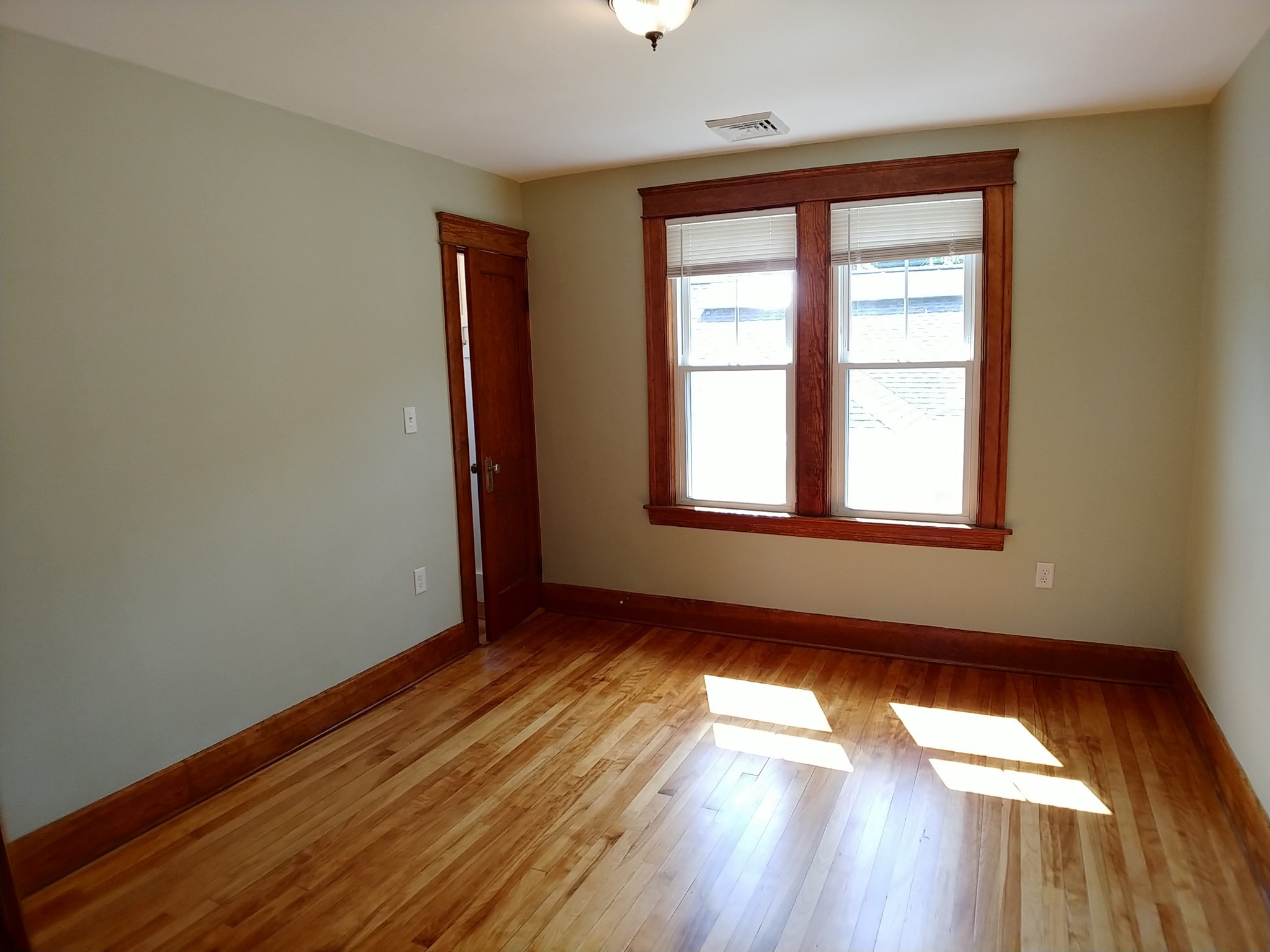 29 Halmstad St # 3 Property Photo 7
