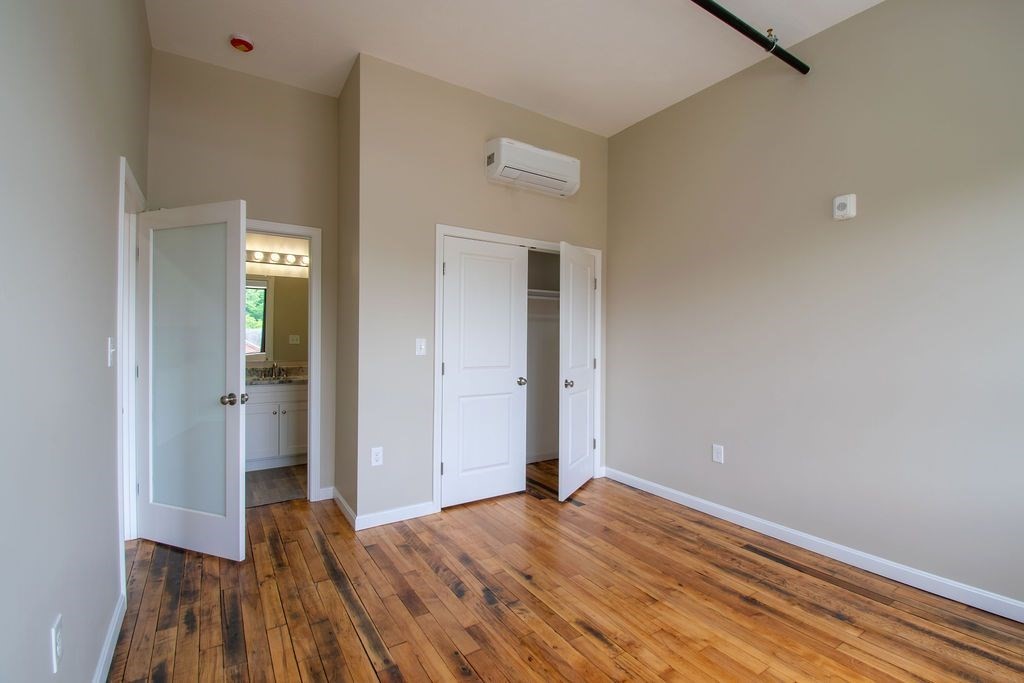 639 Main St. # 202 Property Photo 5