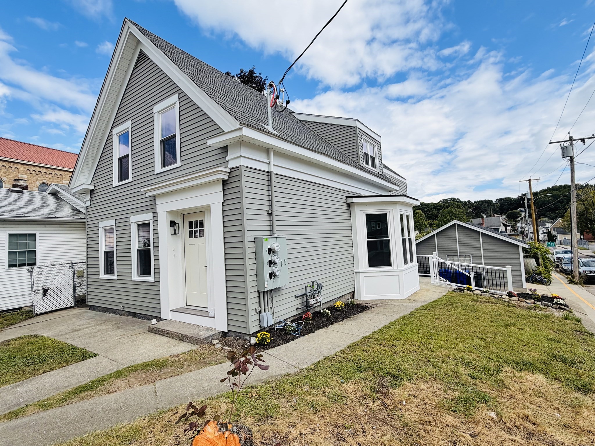 1 E Main St Property Photo 25