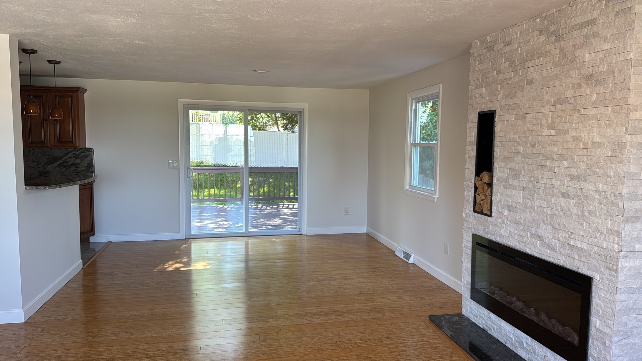 39 Westport Rd Property Photo 9