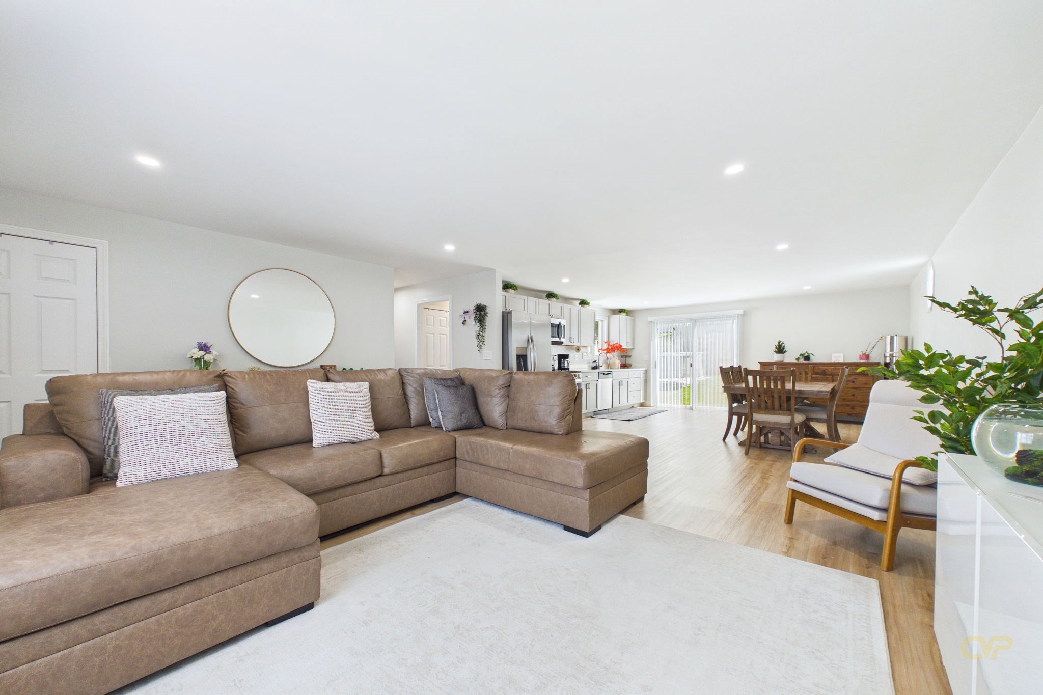57 Stowe St Property Photo 6