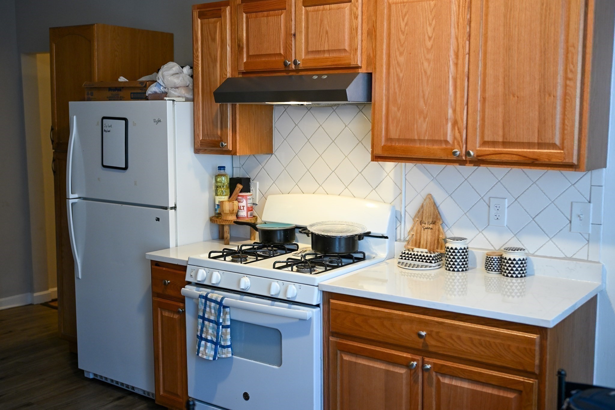 781 Lawrence St Property Photo 15