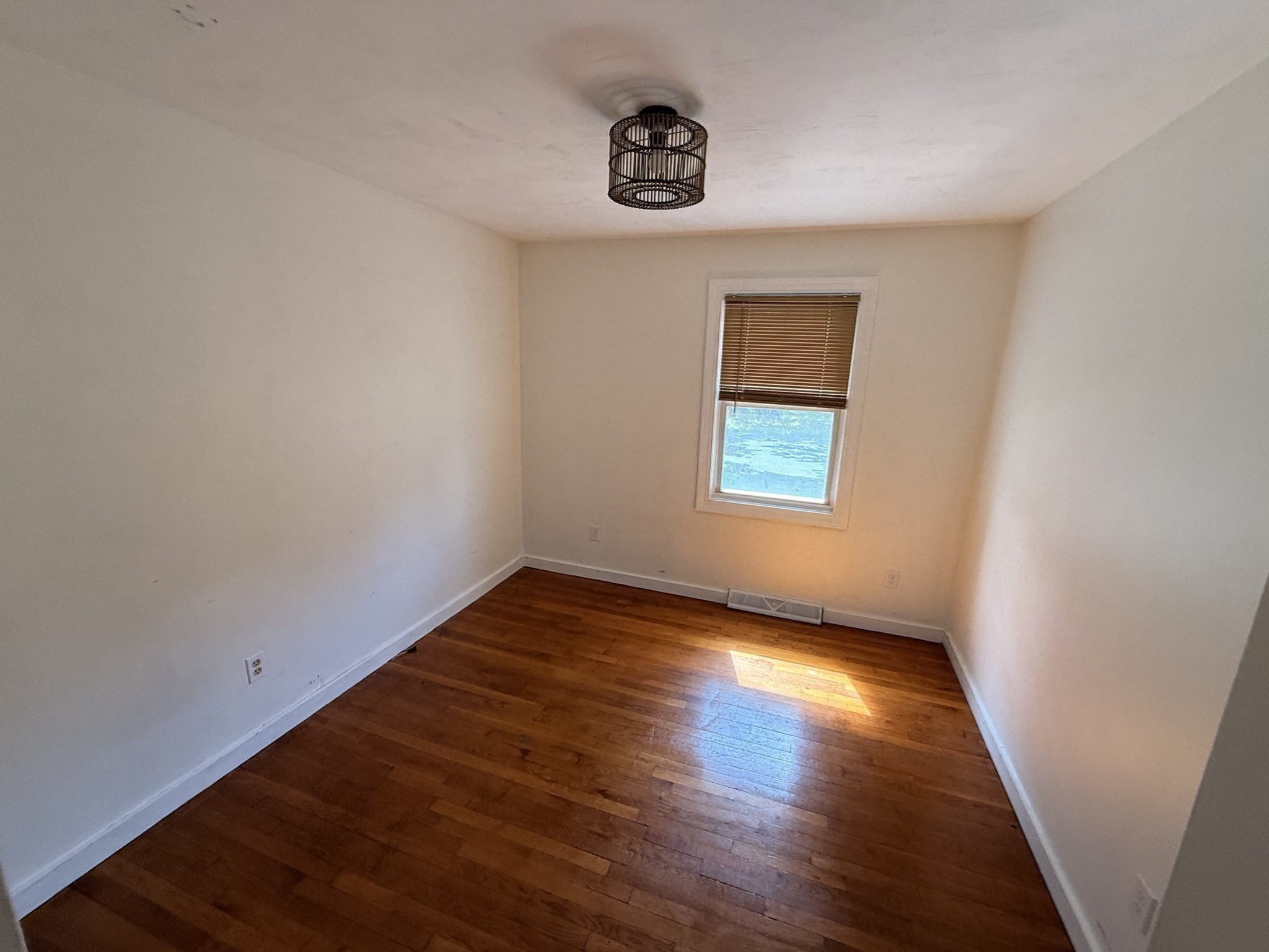 59 Poplar Rd Property Photo 9