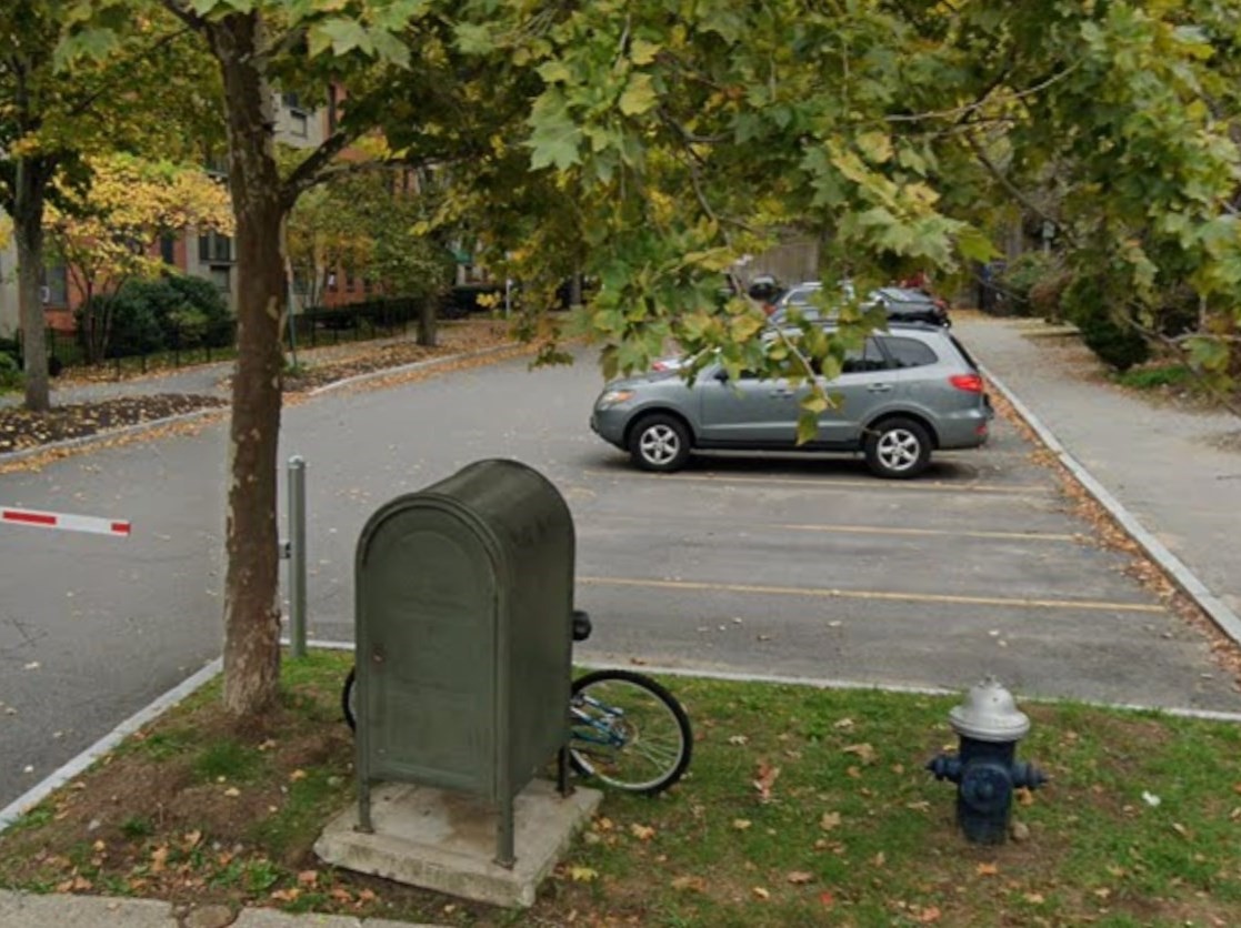28 Juniper St Property Photo 1