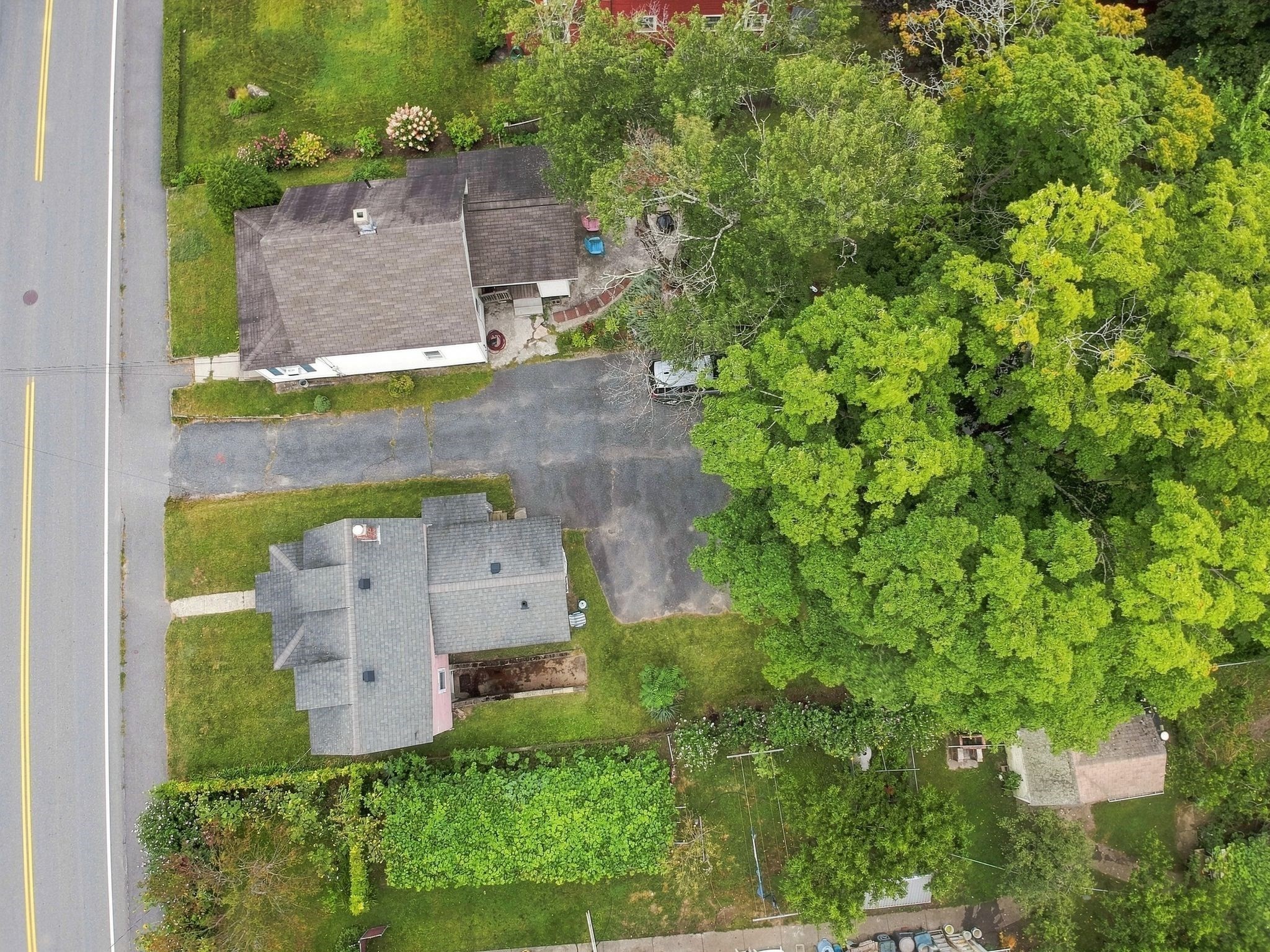 128 River St Property Photo 7