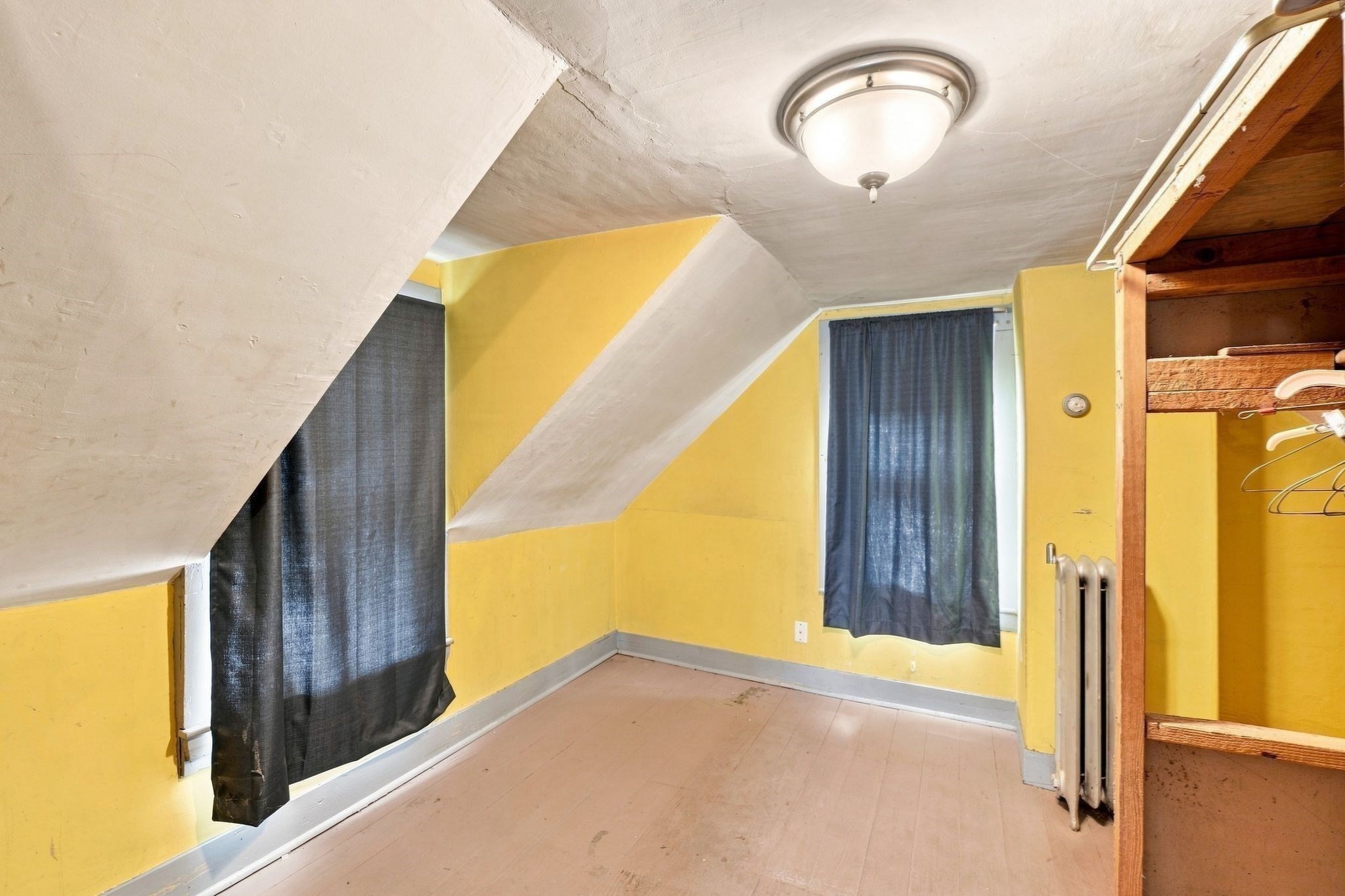 128 River St Property Photo 19
