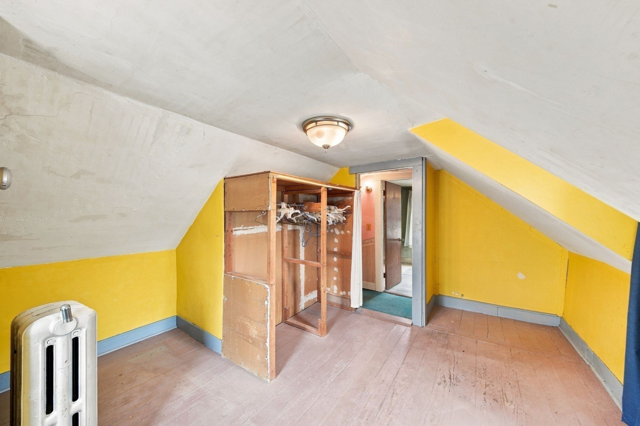 128 River St Property Photo 20