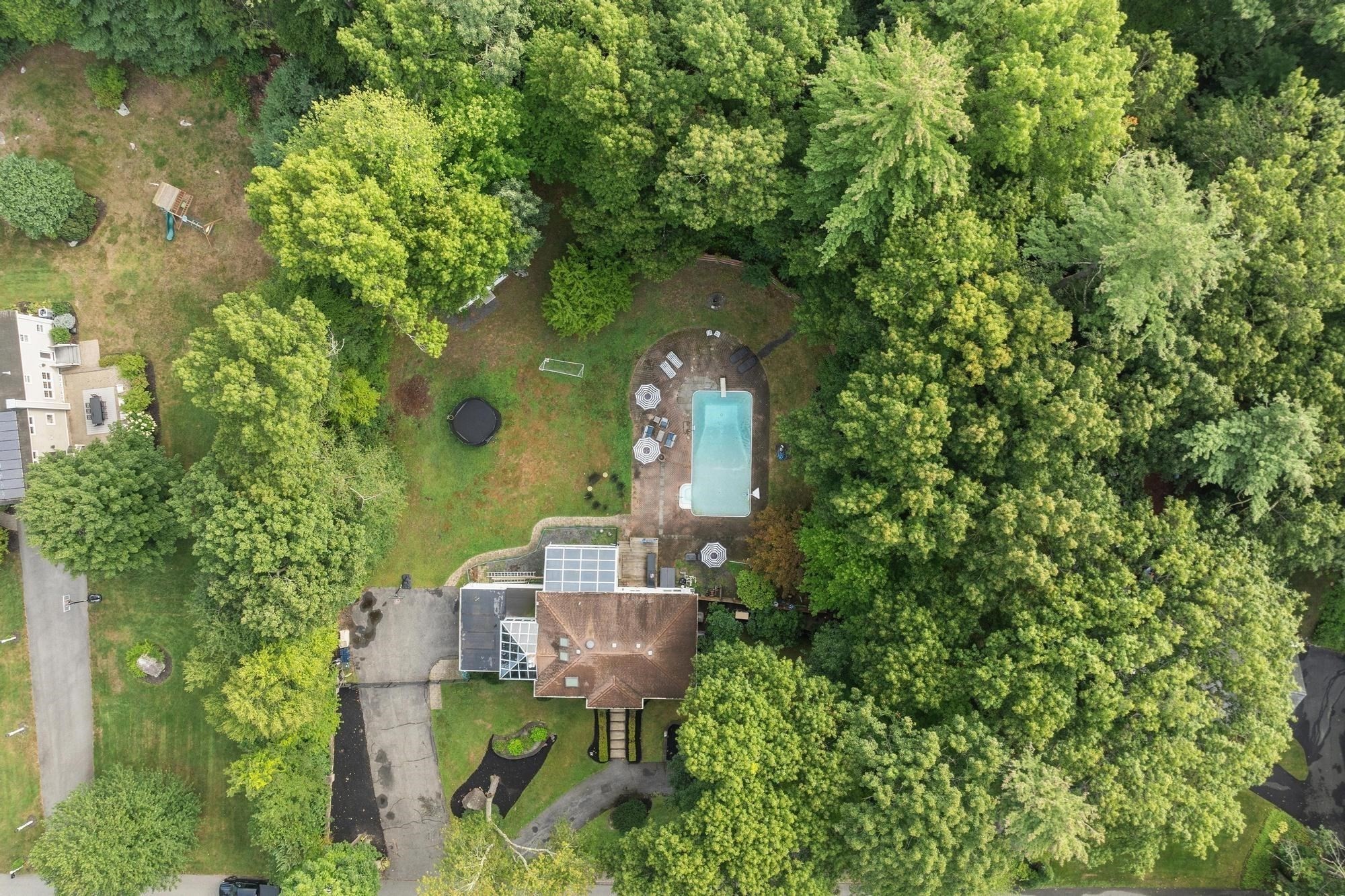 4 Wellington Circle Property Photo 12