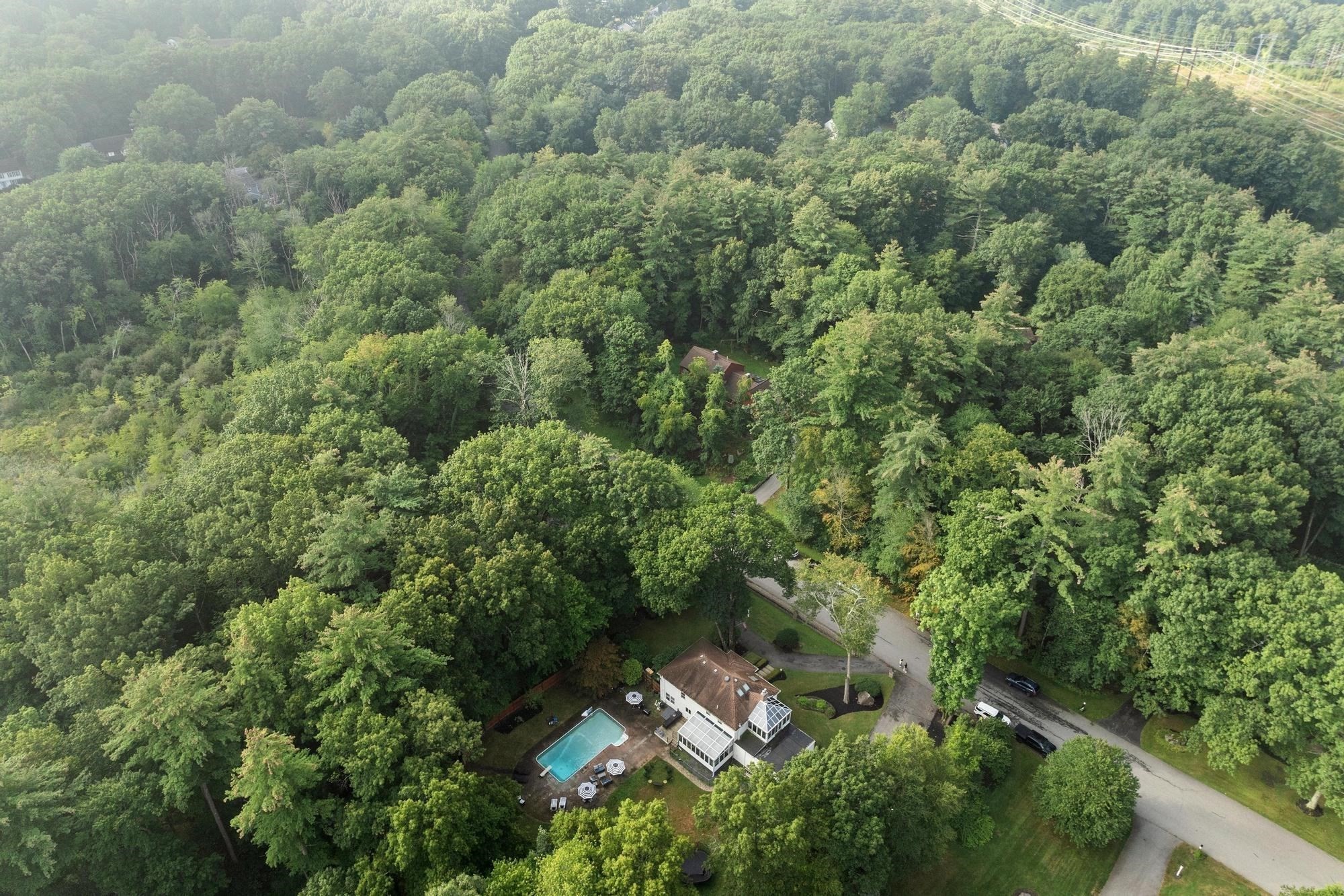 4 Wellington Circle Property Photo 14