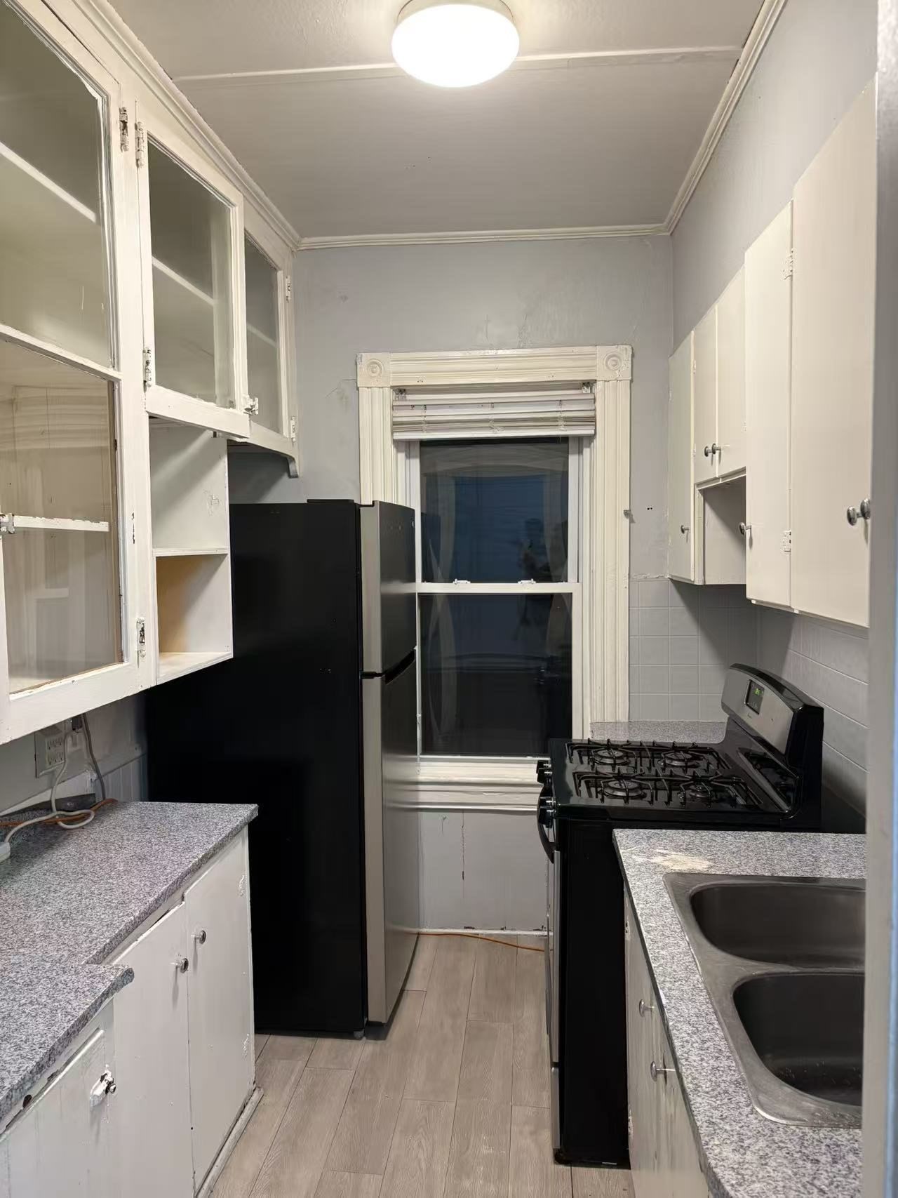 534 William St Property Photo 5
