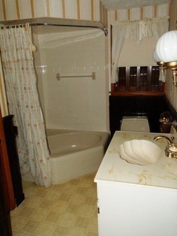 128 Sutton Road Property Photo 8