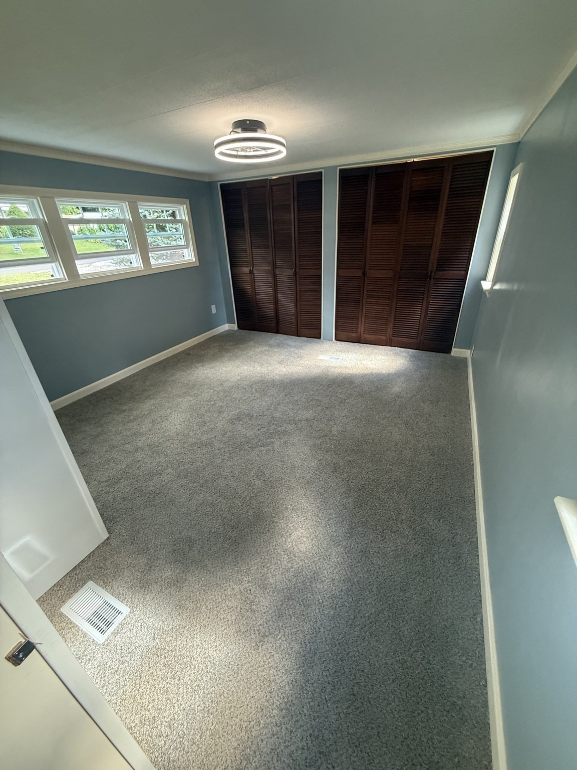 9 Willow Property Photo 12