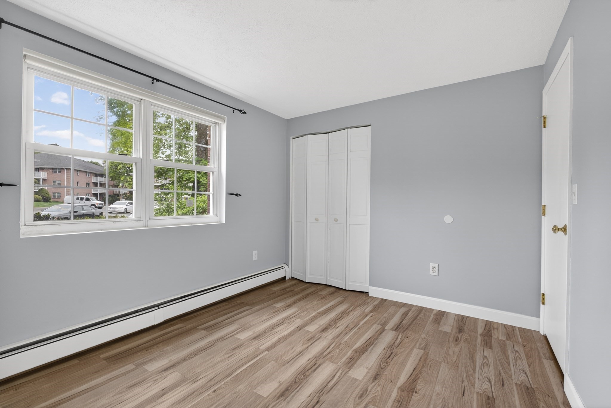 7 Karen Circle # 2a Property Photo 13