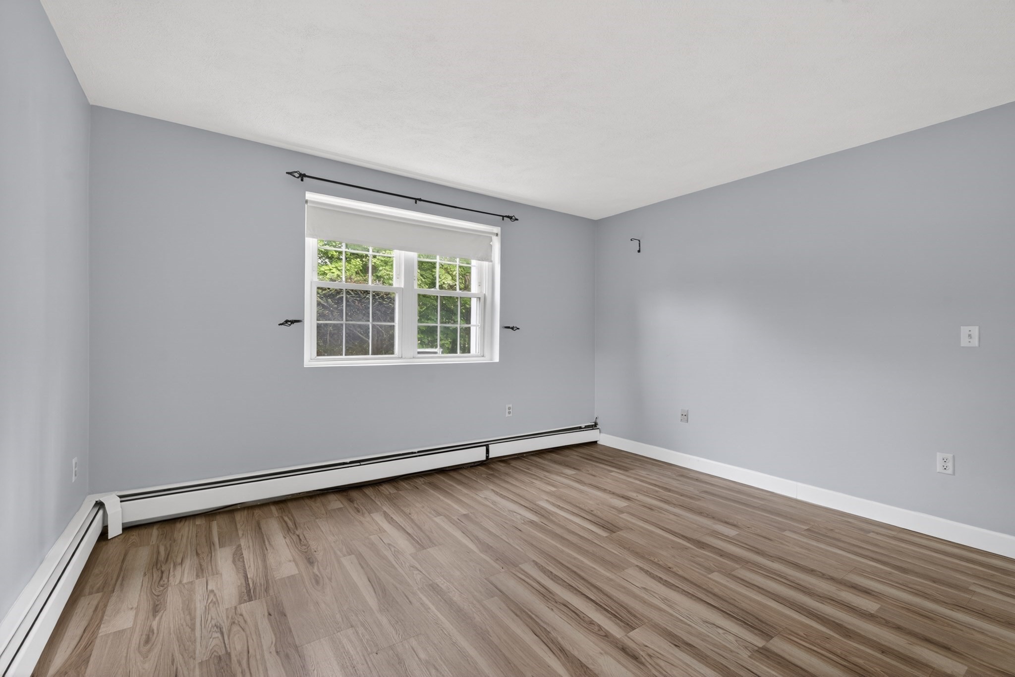 7 Karen Circle # 2a Property Photo 14