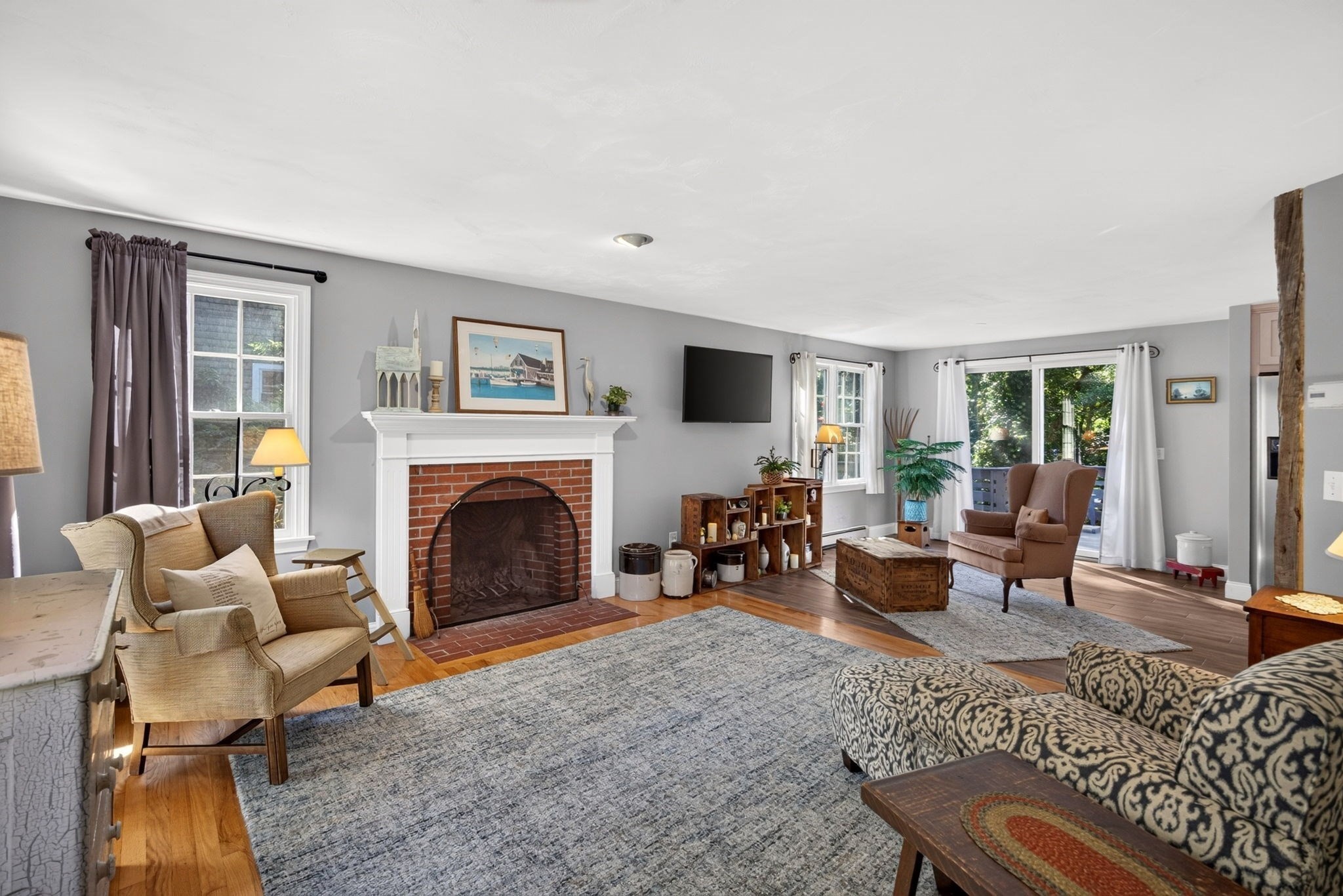 11 Burbank Street Property Photo 12
