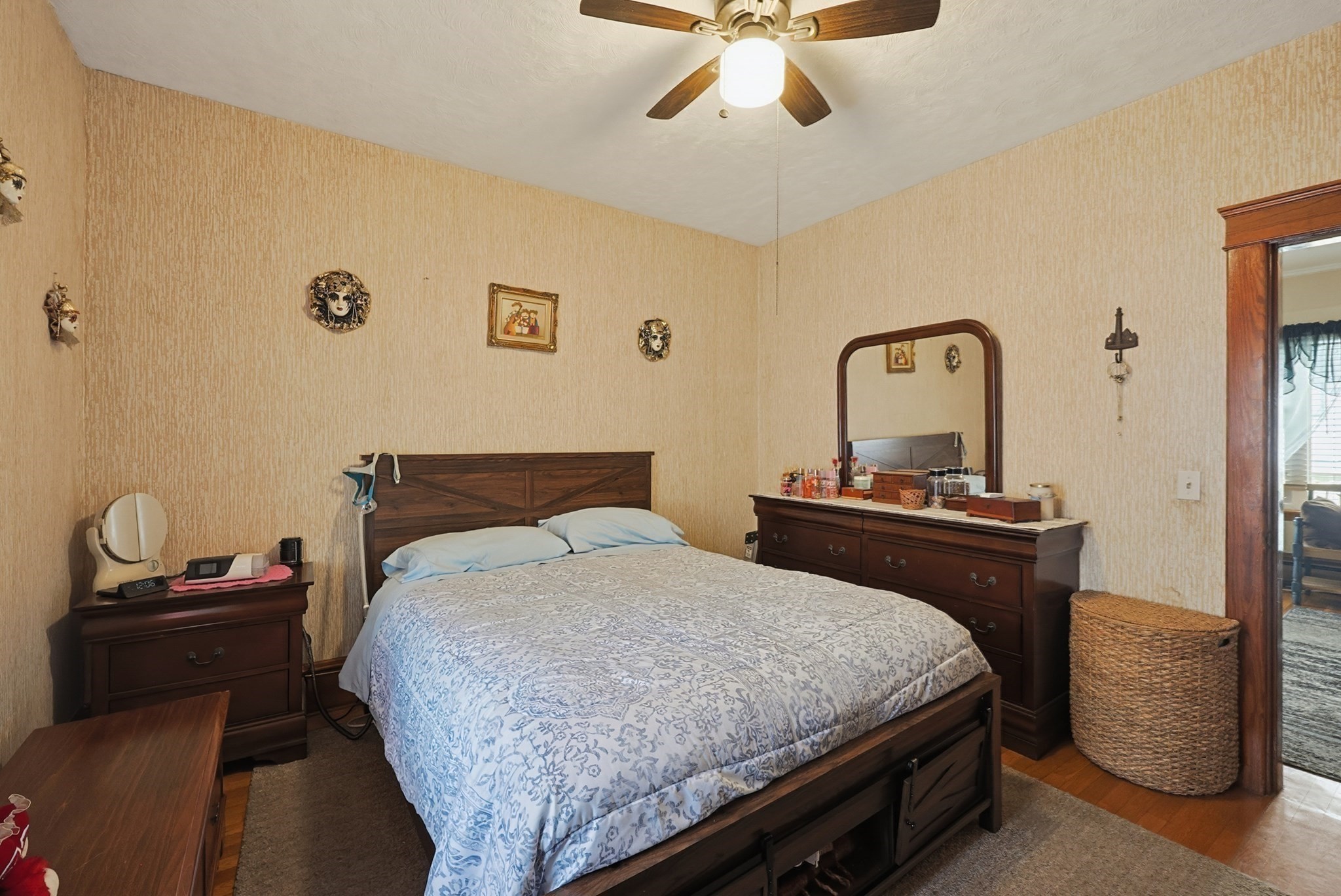 88 Arizona St Property Photo 7