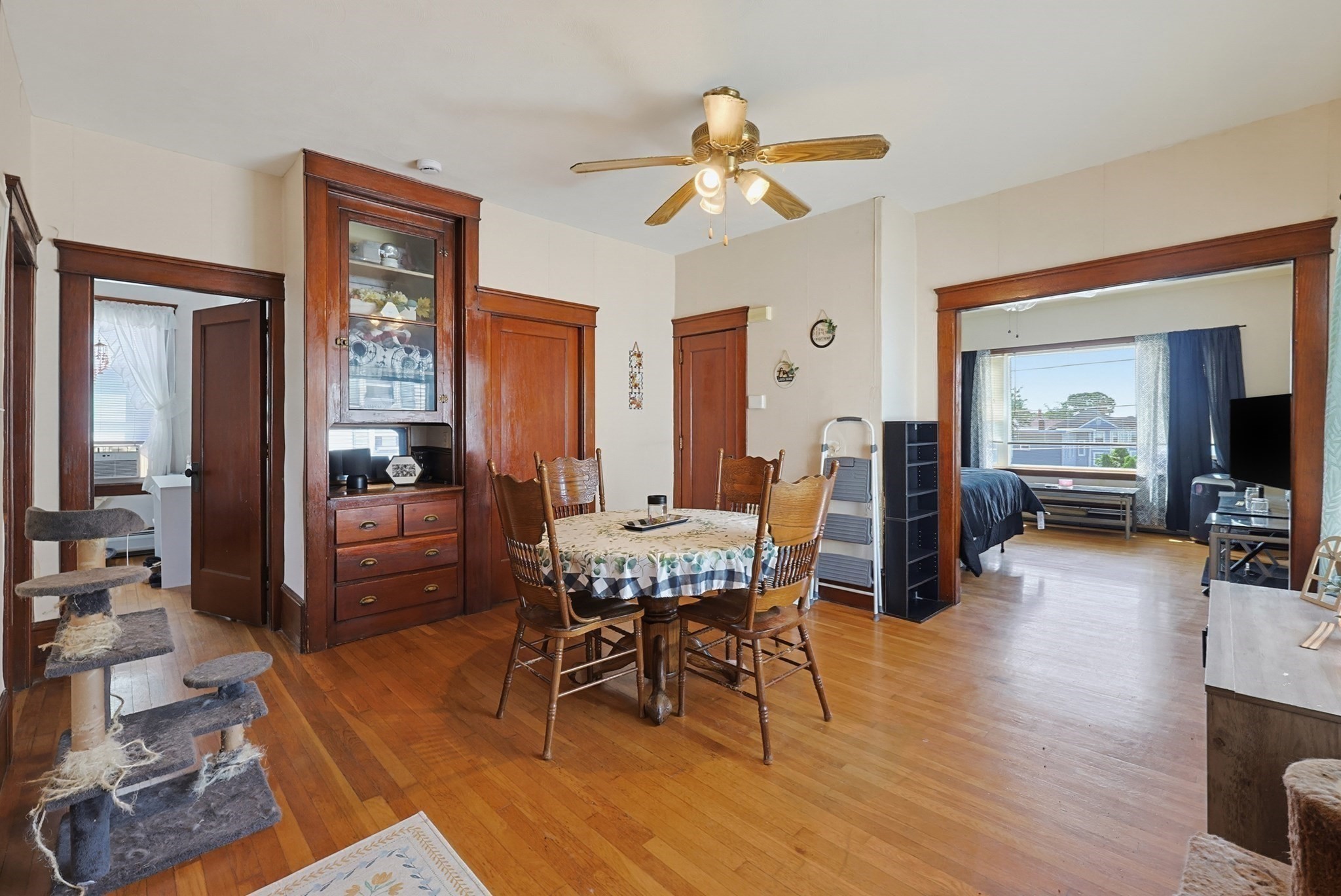 88 Arizona St Property Photo 18