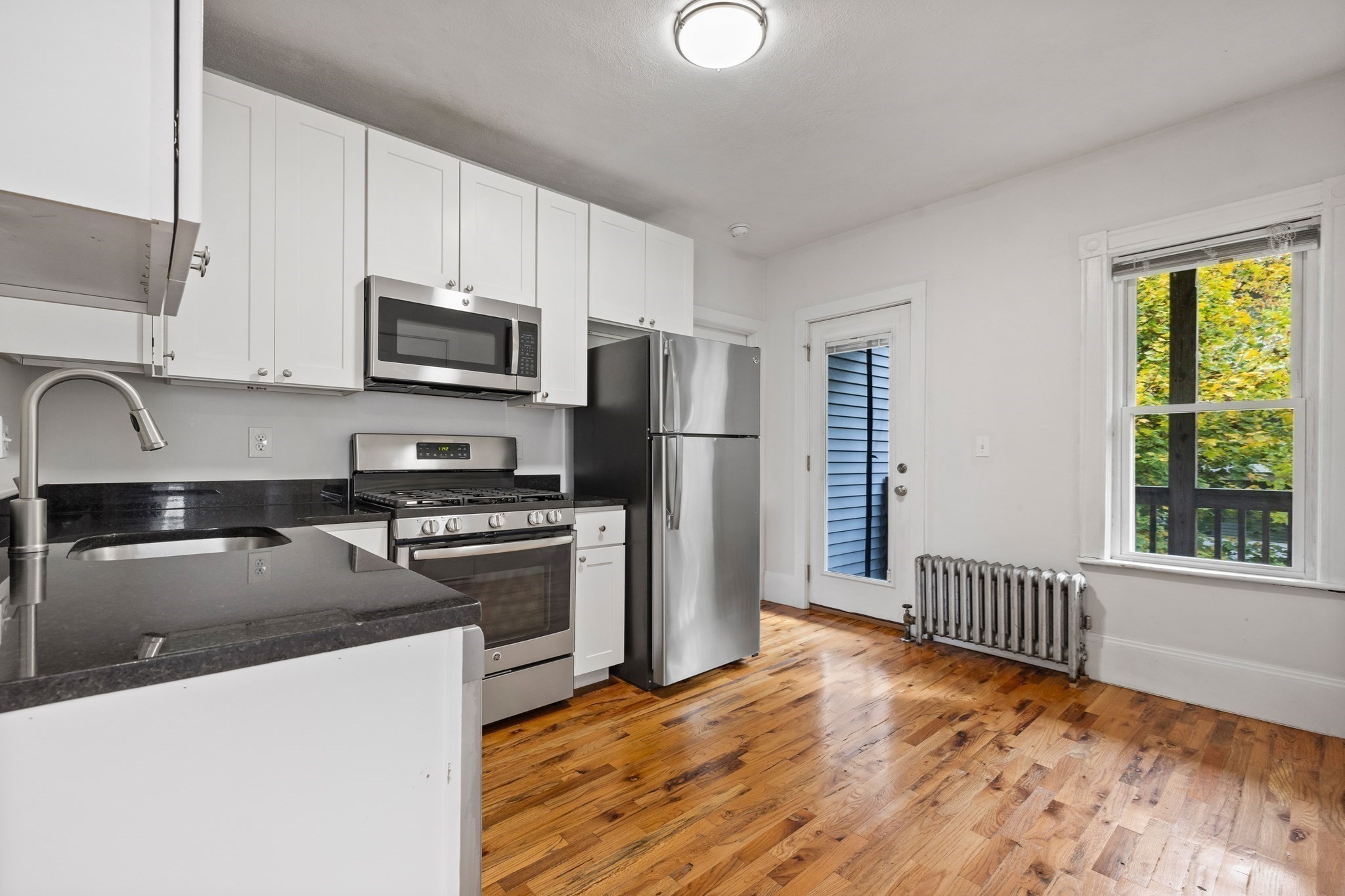 39 Bradley St # 2 Property Photo 1